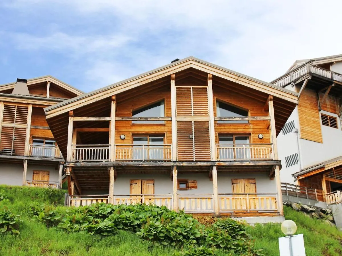 Authentic Apartment Located In The Le Grand Massif Ski Area Araches-la-Frasse
